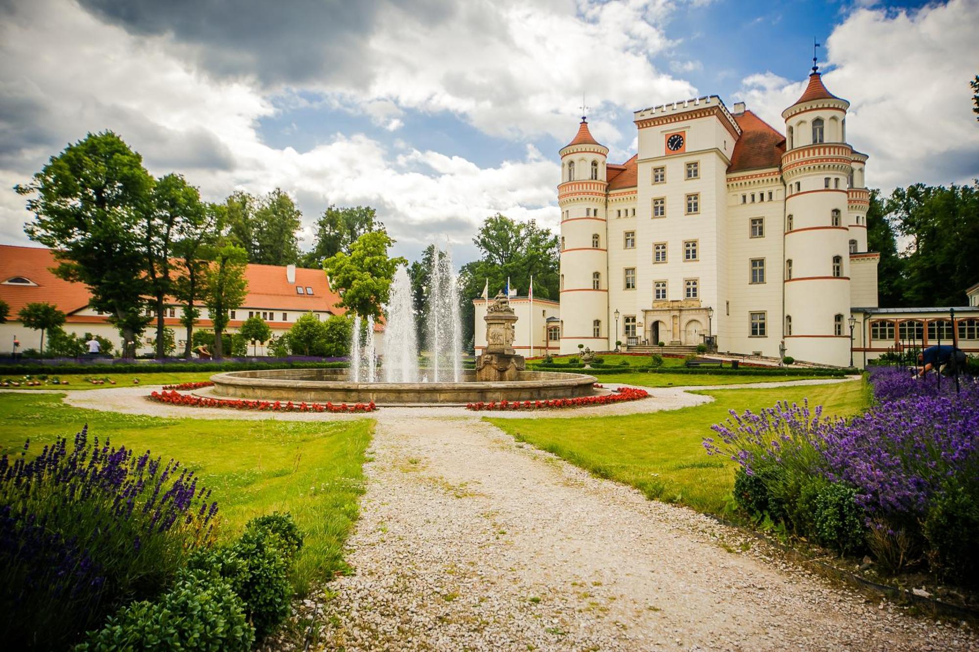 Hotel Palac Wojanow Esterno foto